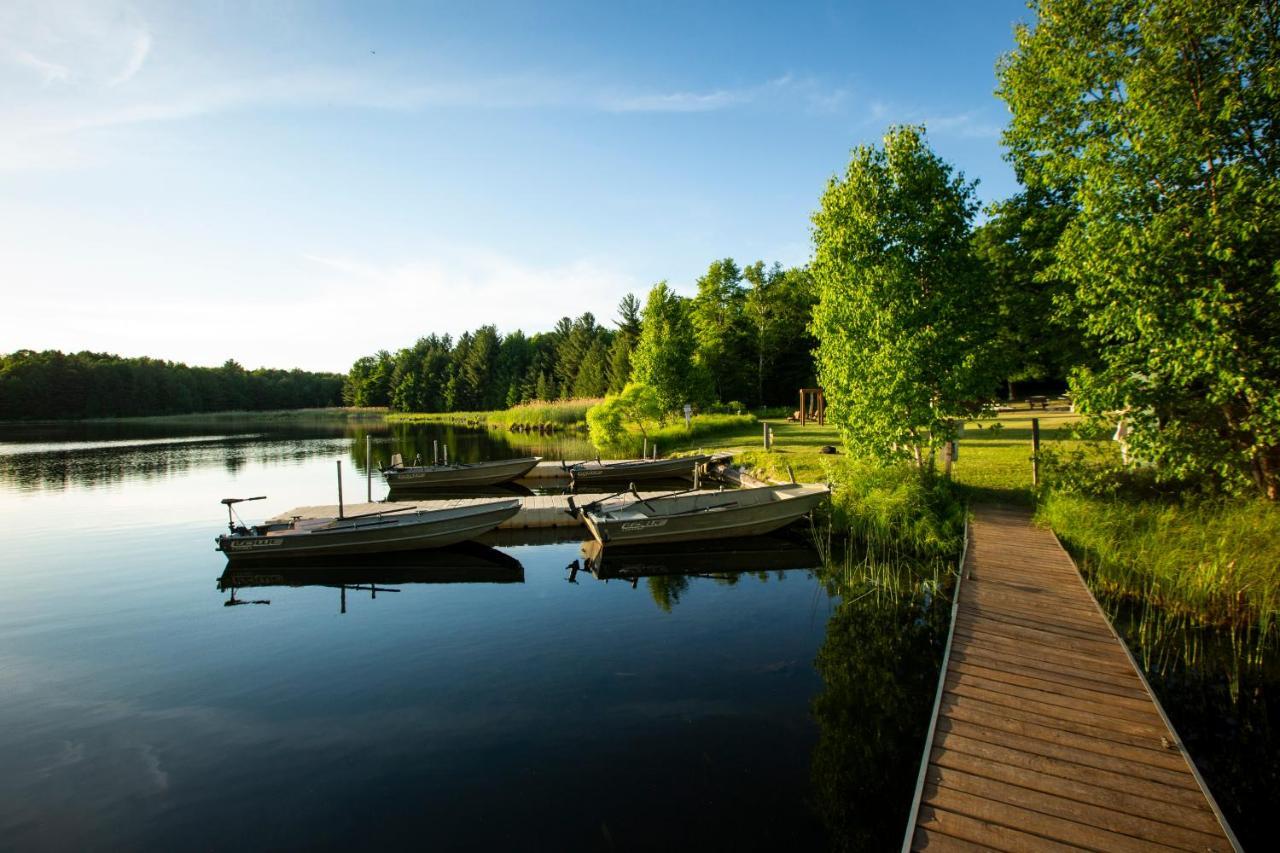 The Rockwell Lake Lodge Luther Екстериор снимка
